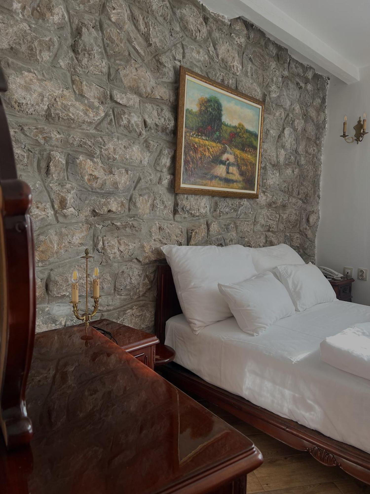 Garni Hotel Oblacinsko Jezero Oblacina エクステリア 写真